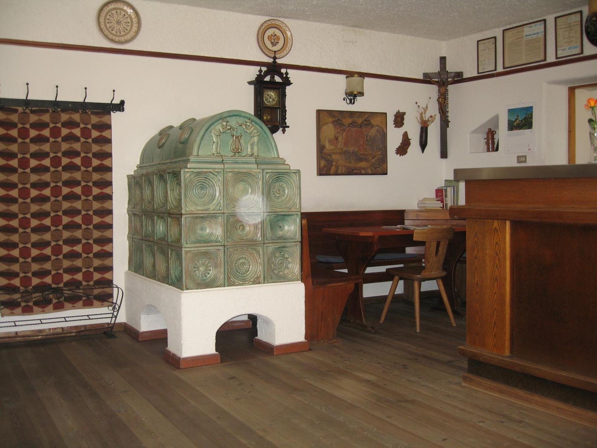 Gasthof Obermair Chienes Buitenkant foto